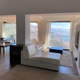 Villa with unique & breathtaking view over Sea, Monte-Carlo, Italy & Alps, hotel in La Turbie