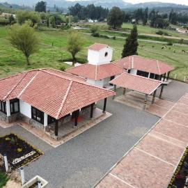 Cabañas Campestres MaRGuin, viešbutis mieste Paipa