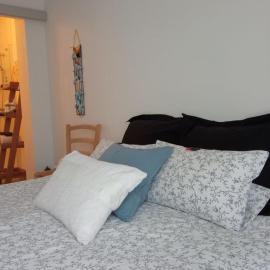 Chambre et petit déjeuner près de la mer, hotel in Saint-Pair-sur-Mer