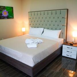 THE VIEW HOTEL, hotel em Cumanda