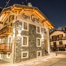 Esprit Carrel: Valtournenche'de bir otel