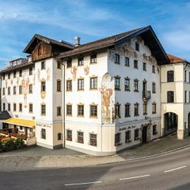 Hotel Gasthof Alte Post Holzkirchen, hotel em Holzkirchen