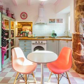 La Suite Años 50 La casa de Barbie Chimenea de leña