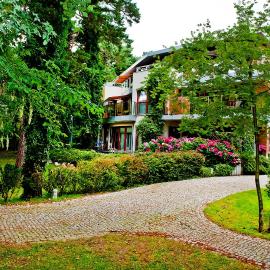 Zielona Przystań BlueApart Jurata, hotel v destinácii Jurata