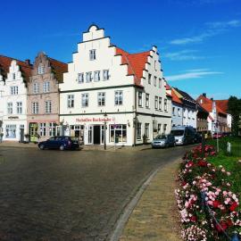 Pension Marktblick, hotel v destinaci Friedrichstadt