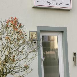 Pension die kleine Träumerei, khách sạn ở Griesheim