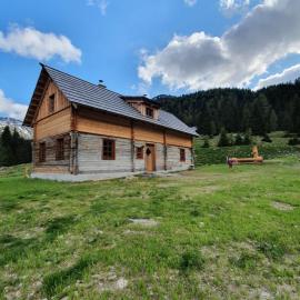 Almhütte Prem2, hotel em Ramingstein