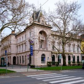 Tisza Hotel – hotel w Segedynie