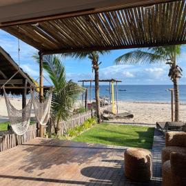 Piticcaia Lodge - Casa pé na areia, Frente mar - PREÁ, хотел в Преа