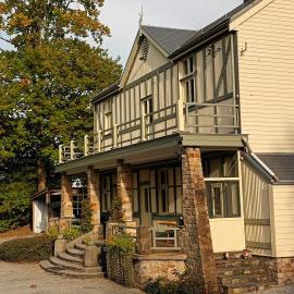Le Chaumont, hotell i Theux
