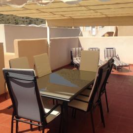 AZ02 Roof top terrace apartment, 2 bedrooms, 1 bathroom, very close to beach, hotel di La Azohía
