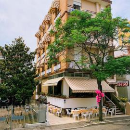 Pensione TOSCA B&B Cattolica, hotel in Cattolica