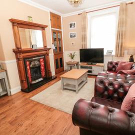 Coquet Cottage, hotel in Amble