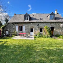 Bras D’Or Rural Gite cottage by farms & lakes., hotel in Bais