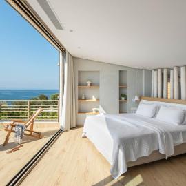 Luria Homes, hotel a Lagomandra