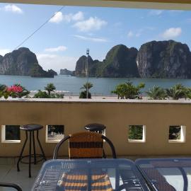 Hạ Long Lily Homestay, hotel in Ha Long