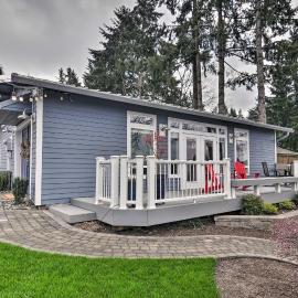 'Traveler's Retreat' Studio w/ Patio & Yard!
