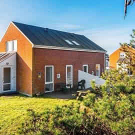 6 person holiday home in Rømø-By Traum、Sønderbyのホテル