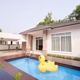 Blue cat Pool Villa, hotel v destinácii Chanthaburi