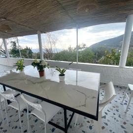 Maison Bellevue - 2 bdrm villa in Borsh beach, Hotel in Borsh