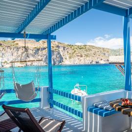 Aquanis Anchored, sea front house, Firopotamos – hotel w mieście Firopótamos