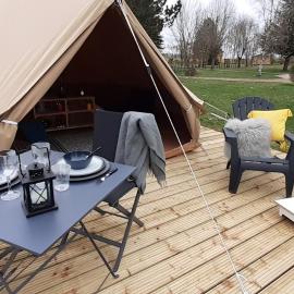 Tente Bell au camping Hautoreille, hotel in Bannes