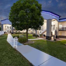 Days Inn by Wyndham Austintown, hotel di Austintown