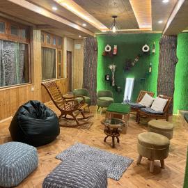 Pahadi House، فندق في ناركاندا
