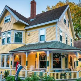 Inn at the Oaks, hotel v destinaci Eastham