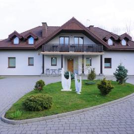 Dworek Góra i Kura