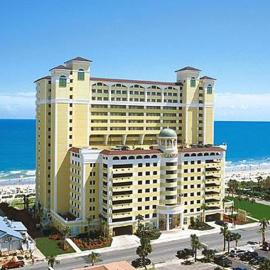 Camelot By The Sea Ocean Front Condo: Myrtle Beach'te bir otel