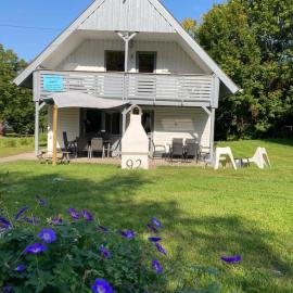 Ferienhaus am Silbersee Leni, hotel di Frielendorf