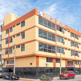 Chiclayo में, होटल Hotel Aristi
