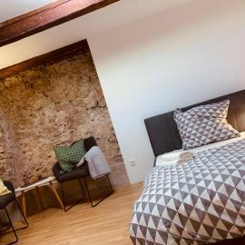 FELIX LIVING 1, Zentrale 2-Personen-Wohnung, Ideal für Business & Paare, Parkplatz