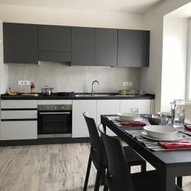 Appartamento "Via Ferrata", hotel a Mori