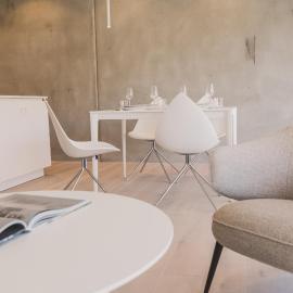 STEILLAGE - Design Moselsuiten mit Panoramablick und SPA, хотел в Браунеберг