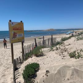 La Mer et la Plage au bout du parc Appartement 4 couchages avec jardin, hotel in La Grande Motte