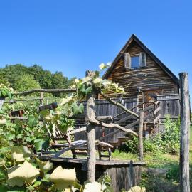 Kellerstöckl Knusperhäuschen, hotel in Eltendorf