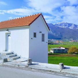 NJEGUSI OASIS - a place to charge your batteries!, Hotel in Njeguši