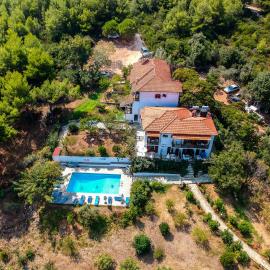 Studios Avra