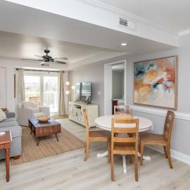 Summerhouse Villas Condo: Private Resort Beach!, hotel in Pawleys Island