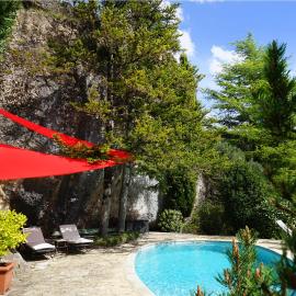 Le Colombier Saint-Véran, hotell i La Roque-Sainte-Marguerite