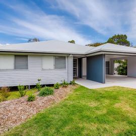 25 Cooloola Drive Rainbow Beach, hotel a Rainbow Beach