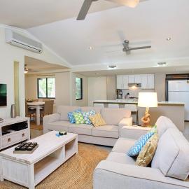 6 Orania Court Rainbow Shores, hotel a Rainbow Beach