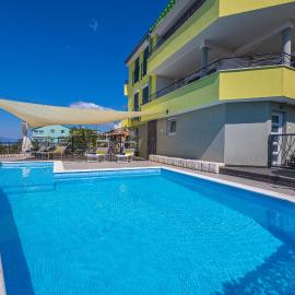 Sun Villa, Hotel in Dramalj