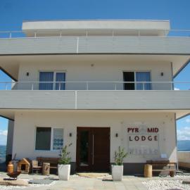 HOTEL Pyramid Lodge, hotel em Visoko