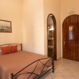 Calliope Rooms 1, hotel in Kissamos