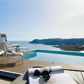 Luxury Sea View Private Pool Residence - Exclusive At Elia Beach Mykonos، فندق في شاطئ إليا