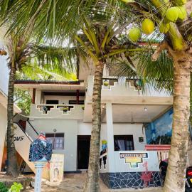 Chandi Gaya Beach Guesthouse