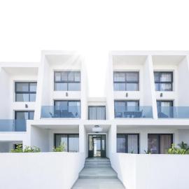 Sky Island House - Design Maisonette Kallithea、カリテア・ハルキディキのホテル